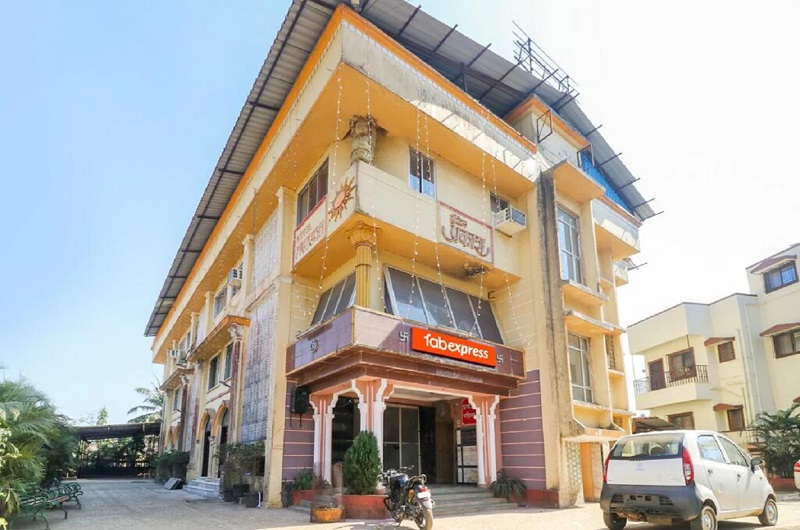 NSN Hotel Sumitra Palace