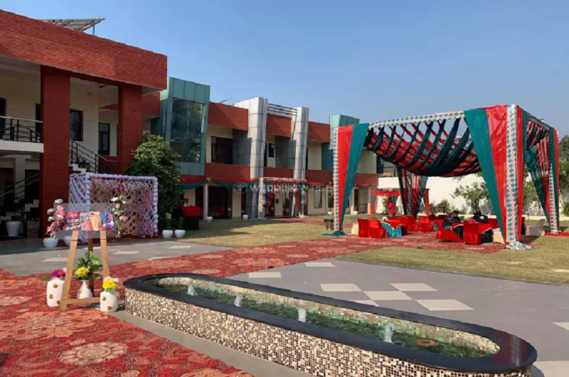 NSN Amrapali Resort